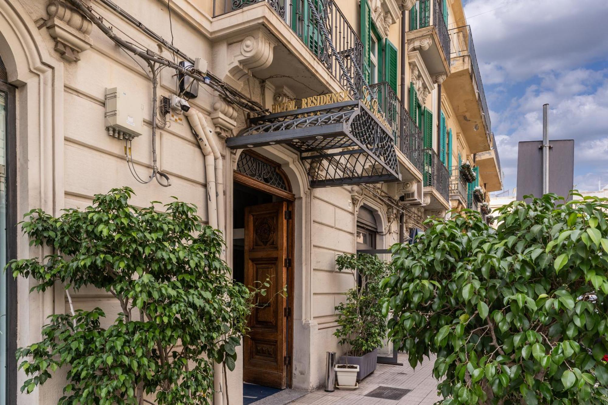 Hotel La Residenza เมสซีนา ภายนอก รูปภาพ