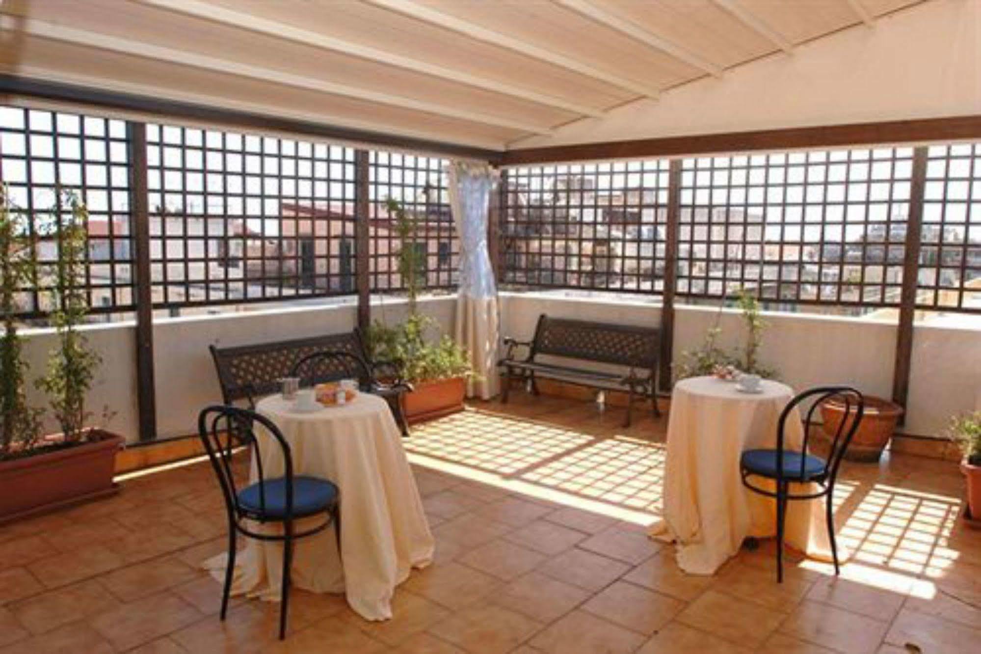 Hotel La Residenza เมสซีนา ภายนอก รูปภาพ